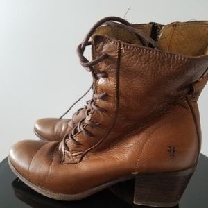 Frye  Courtney Lace-Up  Boot